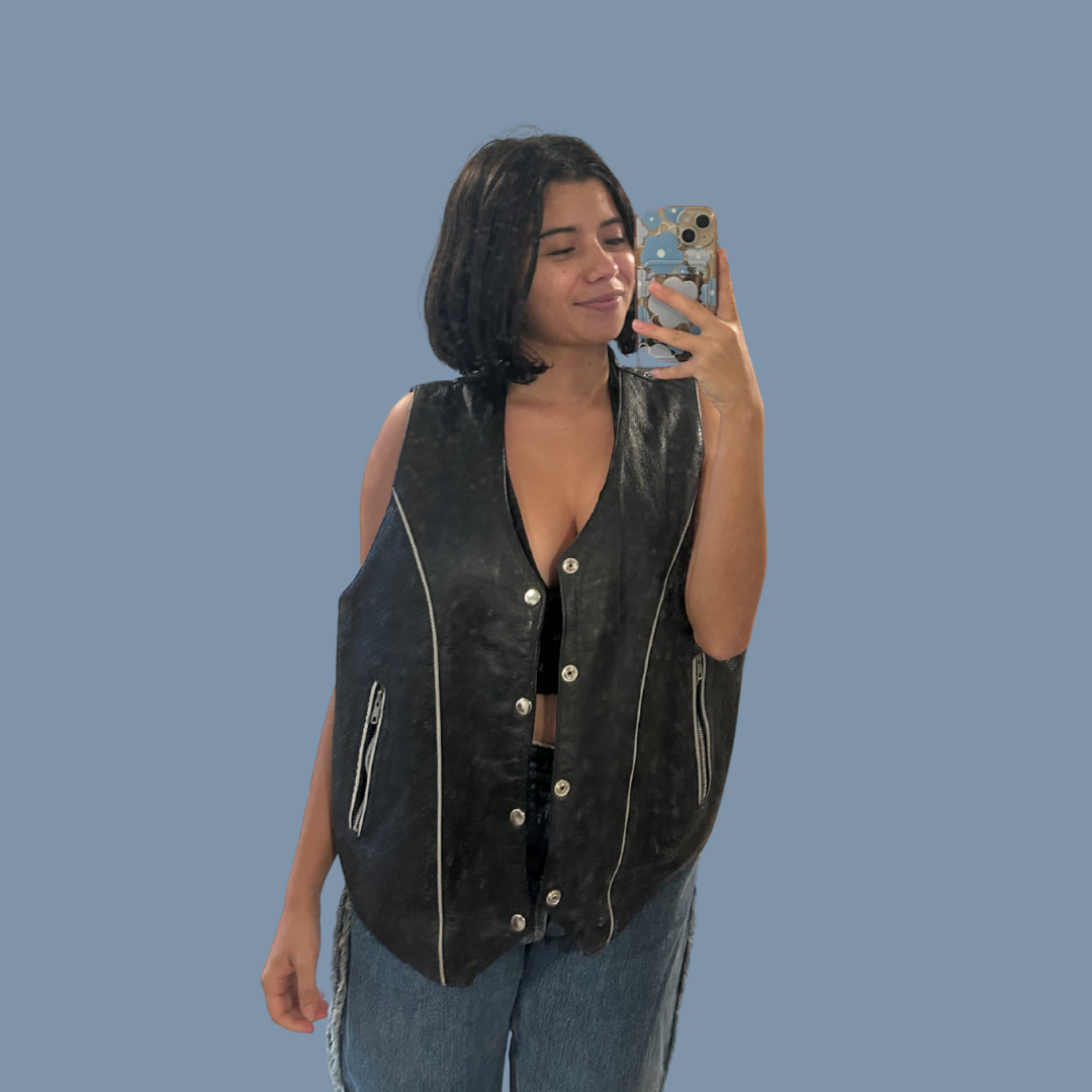 Black leather vest Size XL